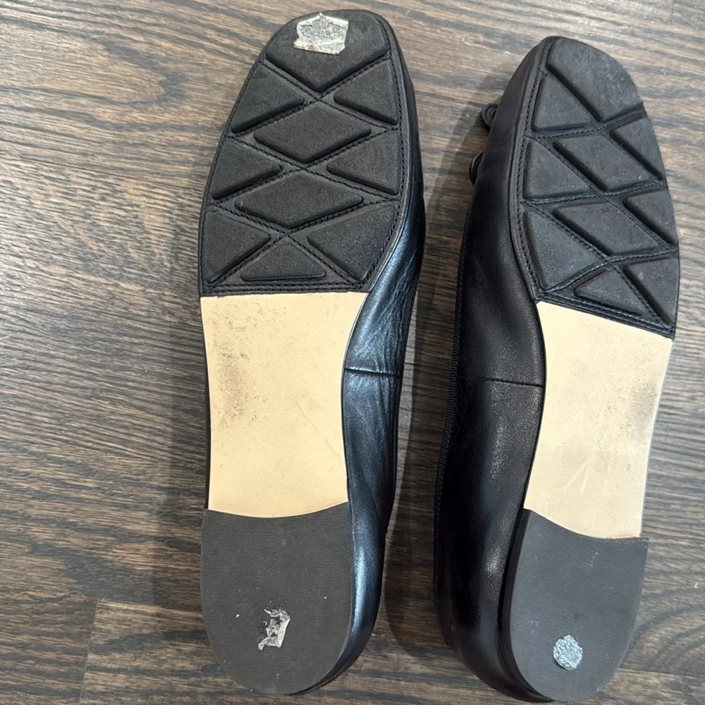 Tory Burch Flats-Authentic-EUC